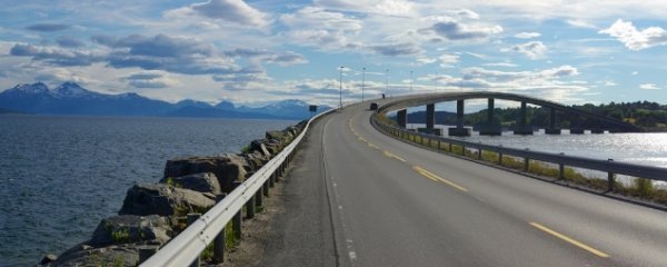 Фотовиставка Олександра Оришка 